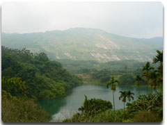 九份二山景觀及堰塞湖